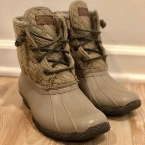 Sperry Saltwalter Duck Boot Size 6